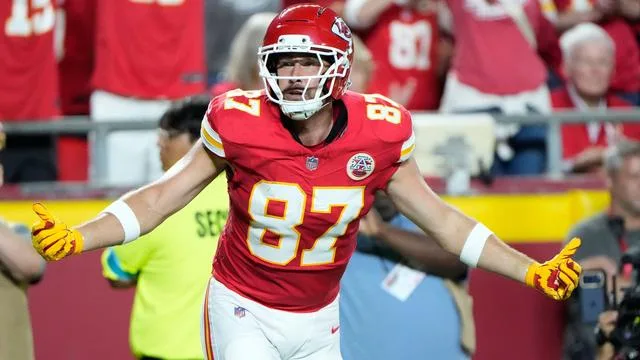 American Football: NFL: Mahomes und Kelce führen Chiefs zu zweitem Saisonsieg