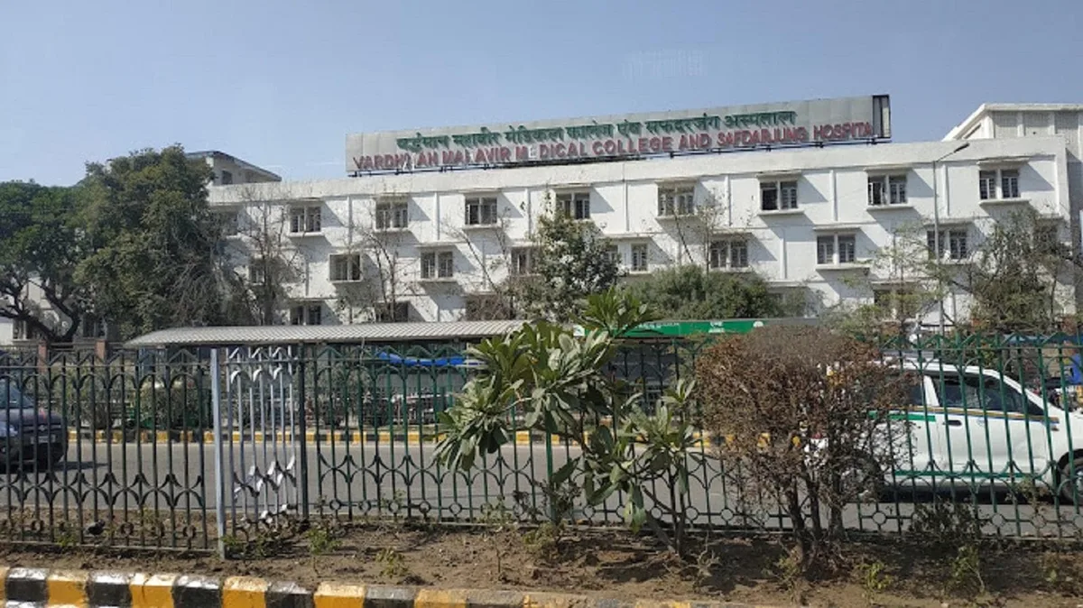VMMC, Safdarjung Hospital perform robot-assisted total knee replacement