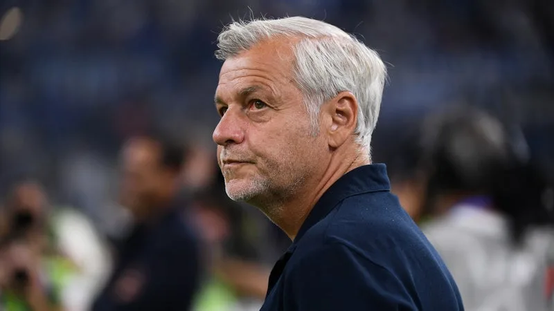 OM: "Une opportunité pour certains" mais l'envie de "jouer à fond", comment Bruno Genesio aborde la Ligue Europa en ce début de saison délicat