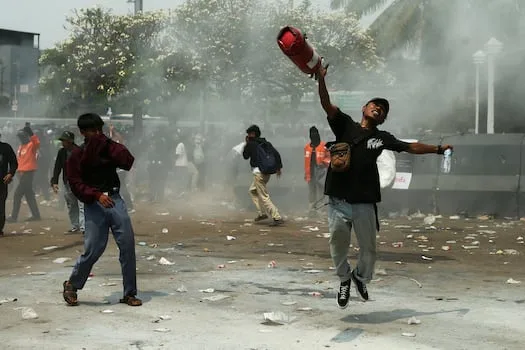 WATCH | Transport disrupted in Indonesia’s capital after protest unrest