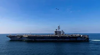 EUA lançam ataque contra ilha iraniana de Larak, Teerão promete resposta