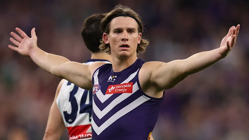 WA news LIVE: Driver’s lucky escape after flames engulf school bus; D-Day for the Dockers as team prepares for Sydney prelim clash