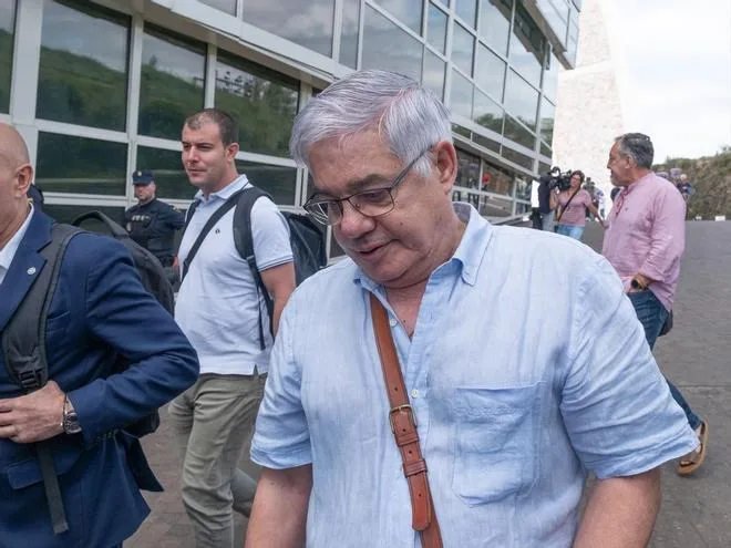 La jueza suspende la entrada en prisión de Francisco Garzón, maquinista del Alvia, mientras se tramita el indulto