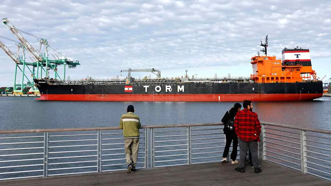 Iran war approaching Ukraine-style stalemate, says shipping boss