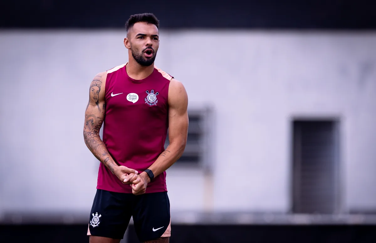 Raniele, do Corinthians, sofre lesão no joelho e passará por cirurgia