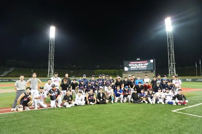 울산 웨일즈, 지역 사회인야구인 55명과 3번째 야구 클리닉 진행..."생활체육 활성화와 지역 야구인들과 호흡"