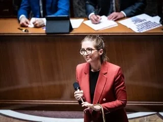 Loi « intégrale » : les députés s’opposent à la création d’un congé pour violences sexuelles, un nouveau vote mardi