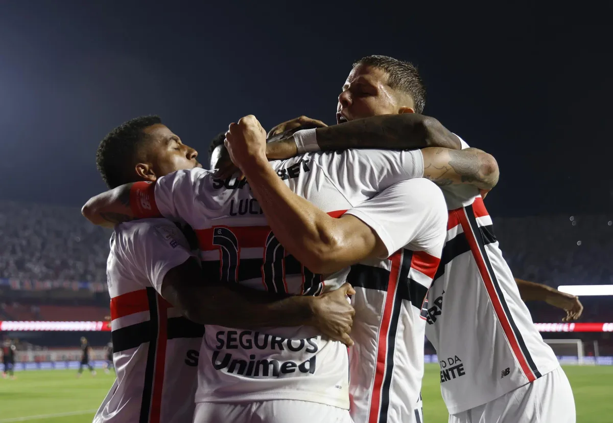 Análise: São Paulo aproveita vacilos do Bragantino para encerrar jejum no Brasileiro