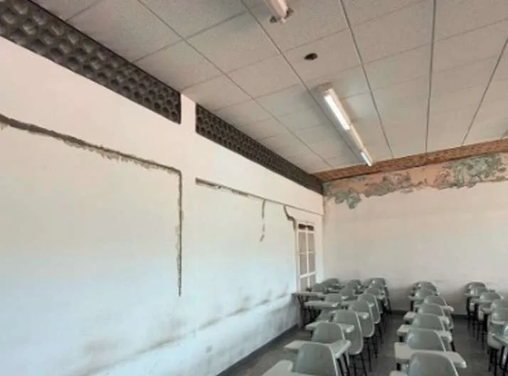Inician reparaciones en Facultad de Humanidades y Educación de la UCV tras sismos