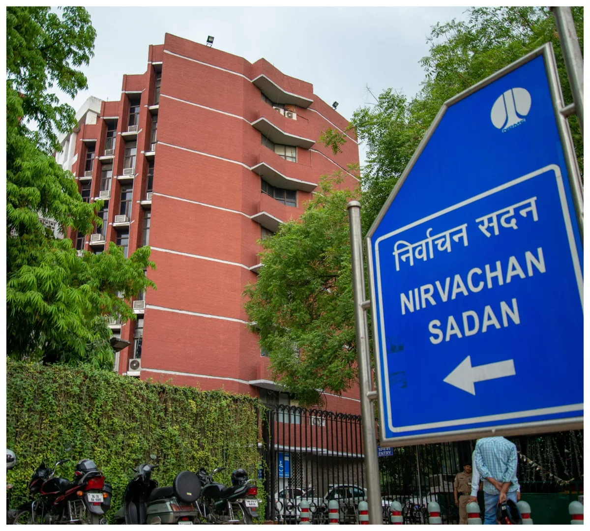 Centre appoints Prakash Rajpurohit as Deputy Election Commissioner