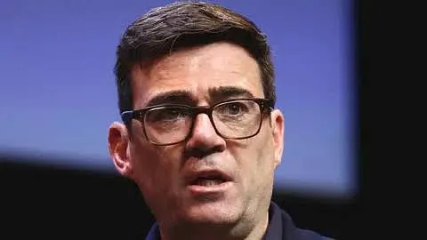 Reino Unido de regresso à União Europeia? Burnham deixa porta aberta e apoio já chega aos 61%