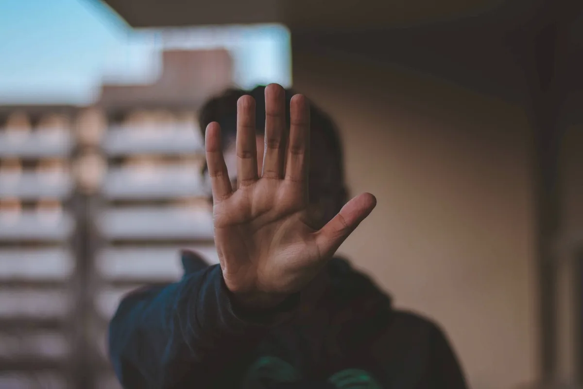 Teoria do desamparo aprendido e mulheres vítimas de violência doméstica