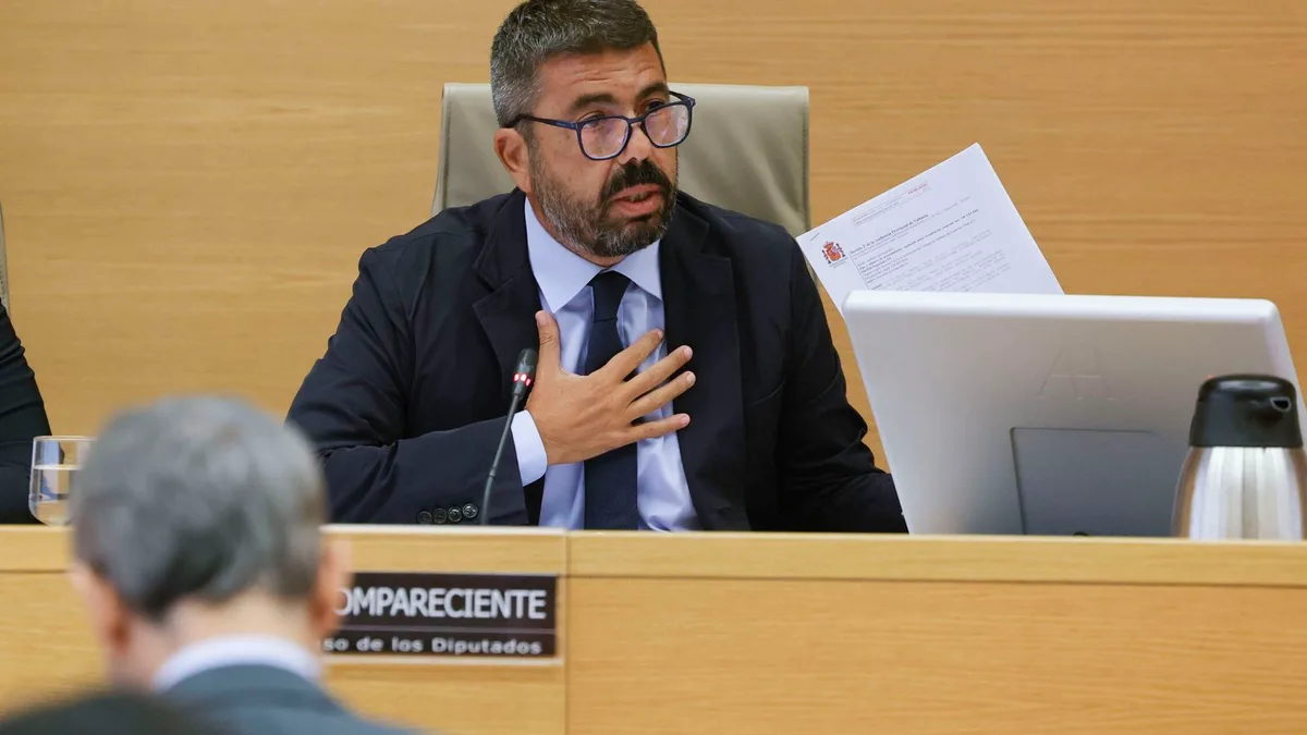 Mazón esquiva en el Congreso la dura crítica de la izquierda con el auto del TSJ que le exime de reponsabilidad penal