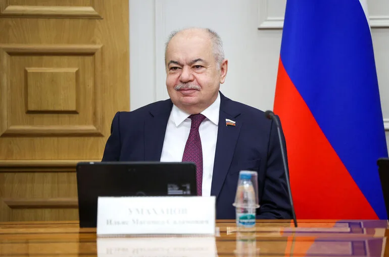 Сенатор Умаханов рассказал, что служит гарантией сотрудничества РФ и Индонезии