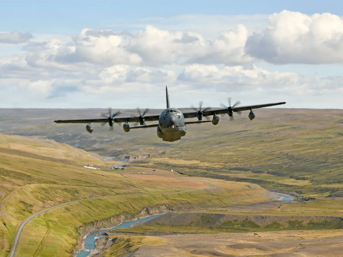 US Air Force special operations forces are eyeing powered gliders to resupply troops far from friendly supply lines