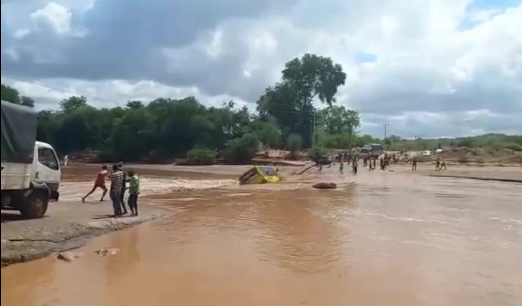 Murió directivo de Telemundo en un accidente de helicóptero en Kenia