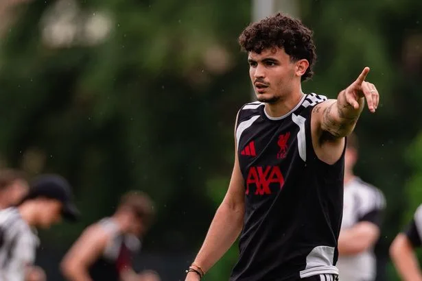 Liverpool star told he must tear up his contract to seal return to former club
