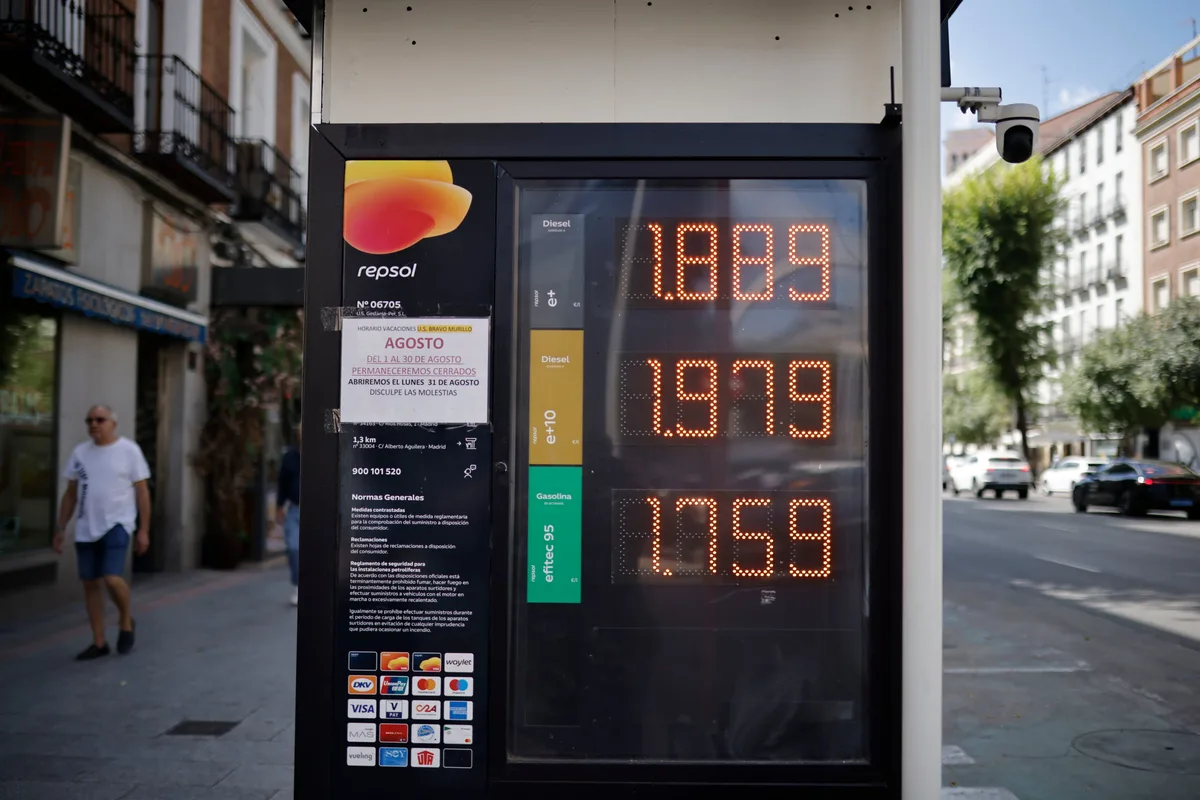 El precio de la gasolina sube un 20% y el del diésel un 24% desde el inicio del verano