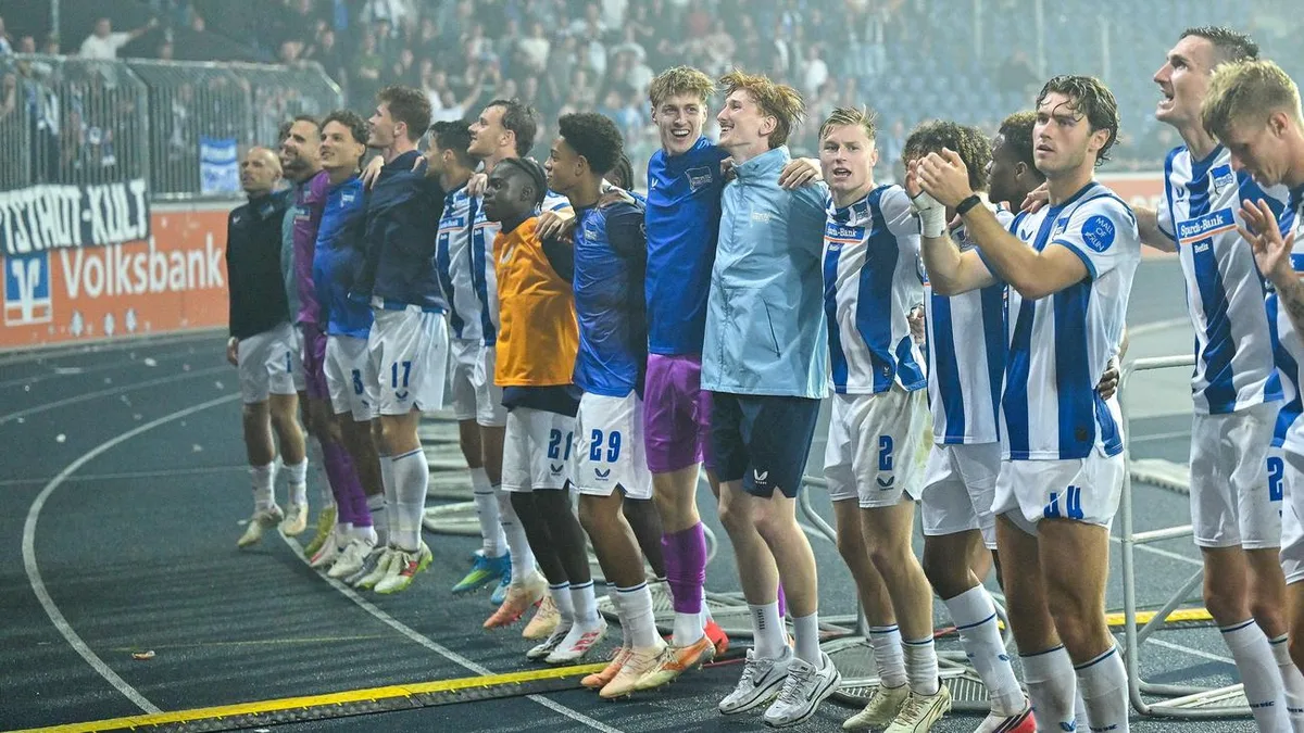 2. Fußball-Bundesliga: Geburtstag - Leitl: Nehmen alles mit, aber demütig