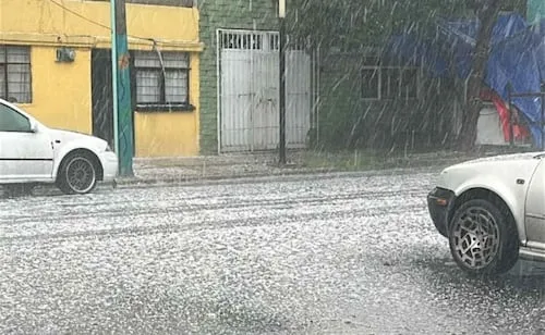 Granizada afecta varias colonias de alcaldía Tlalpan; se registran lluvias intensas con rachas de vientos de hasta 45 km/h