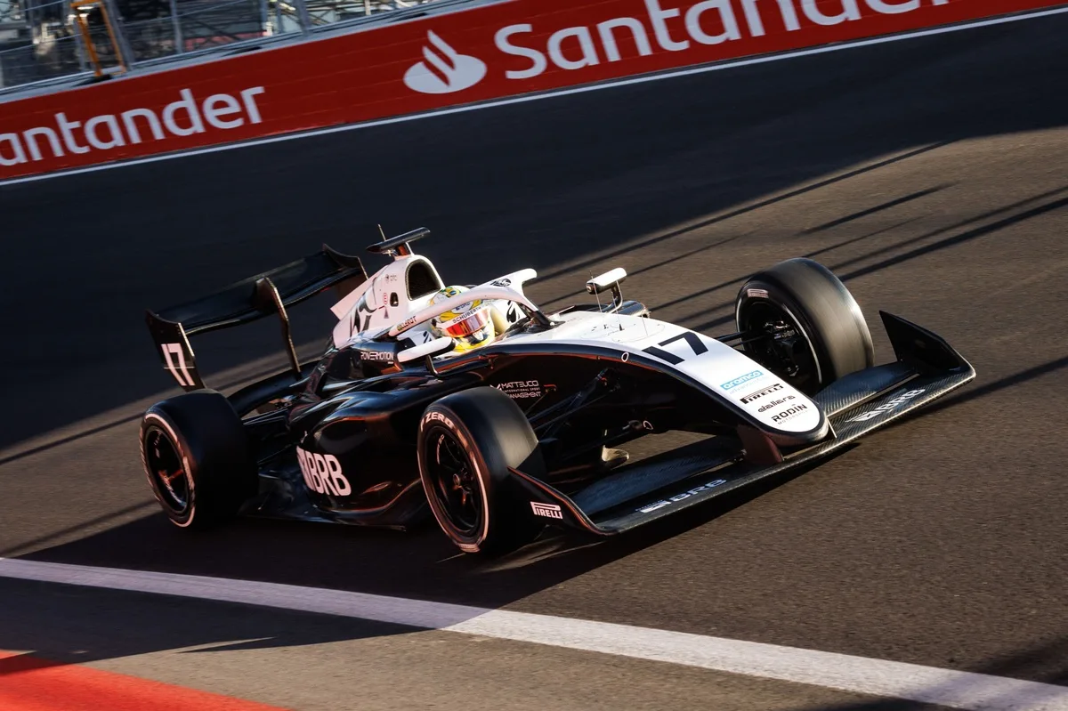 Clerot brilha e vence a primeira na F3 em prova com forte acidente; Ugochukwu e Slater empatam antes da final