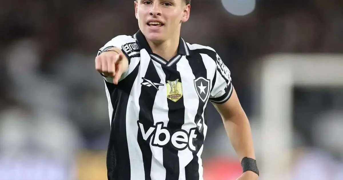 Botafogo quer valorizar Álvaro Montoro; saiba os planos para o camisa 10