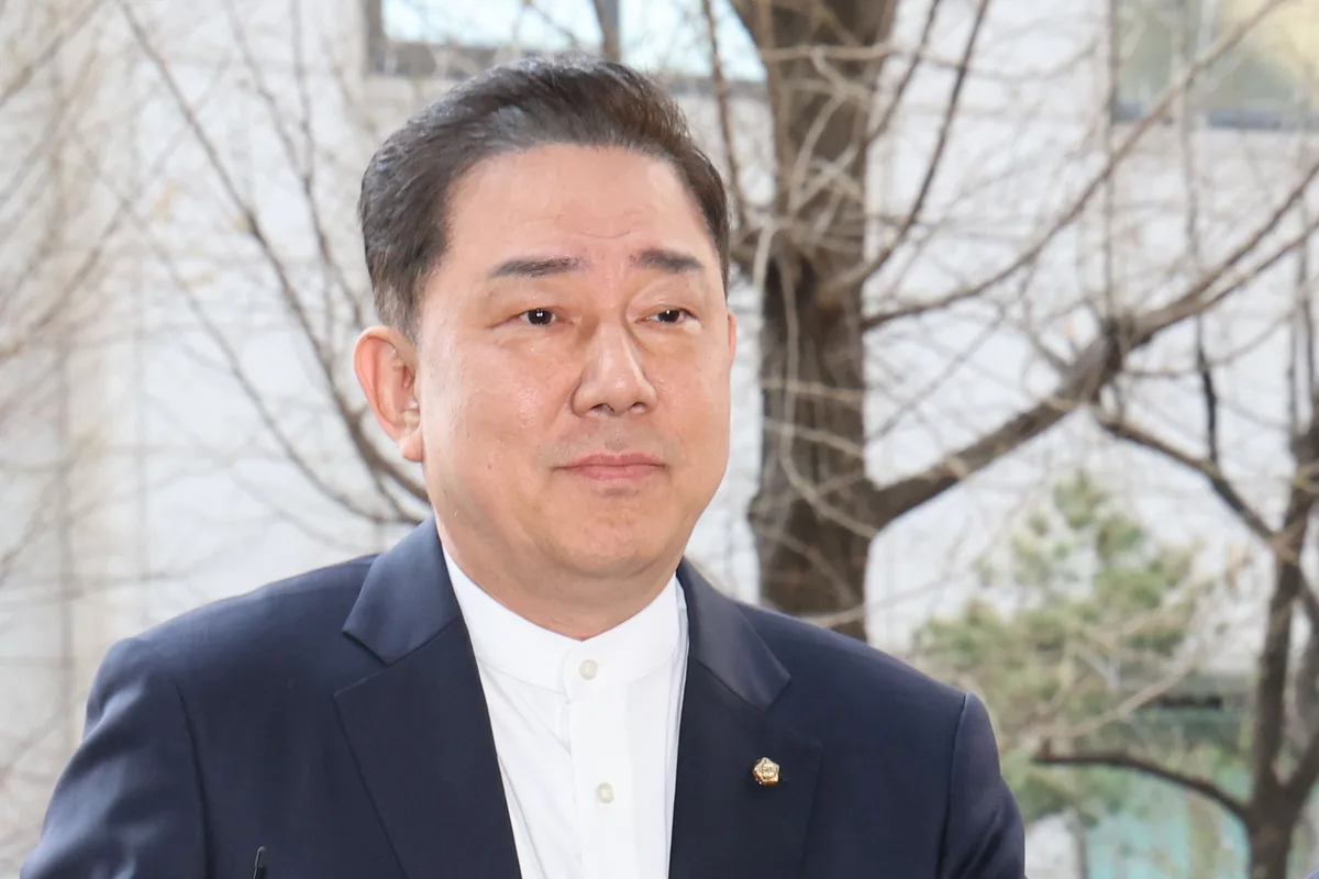 11개월 끈 ‘김병기 수사’... 경찰, 이제 심의위 연다