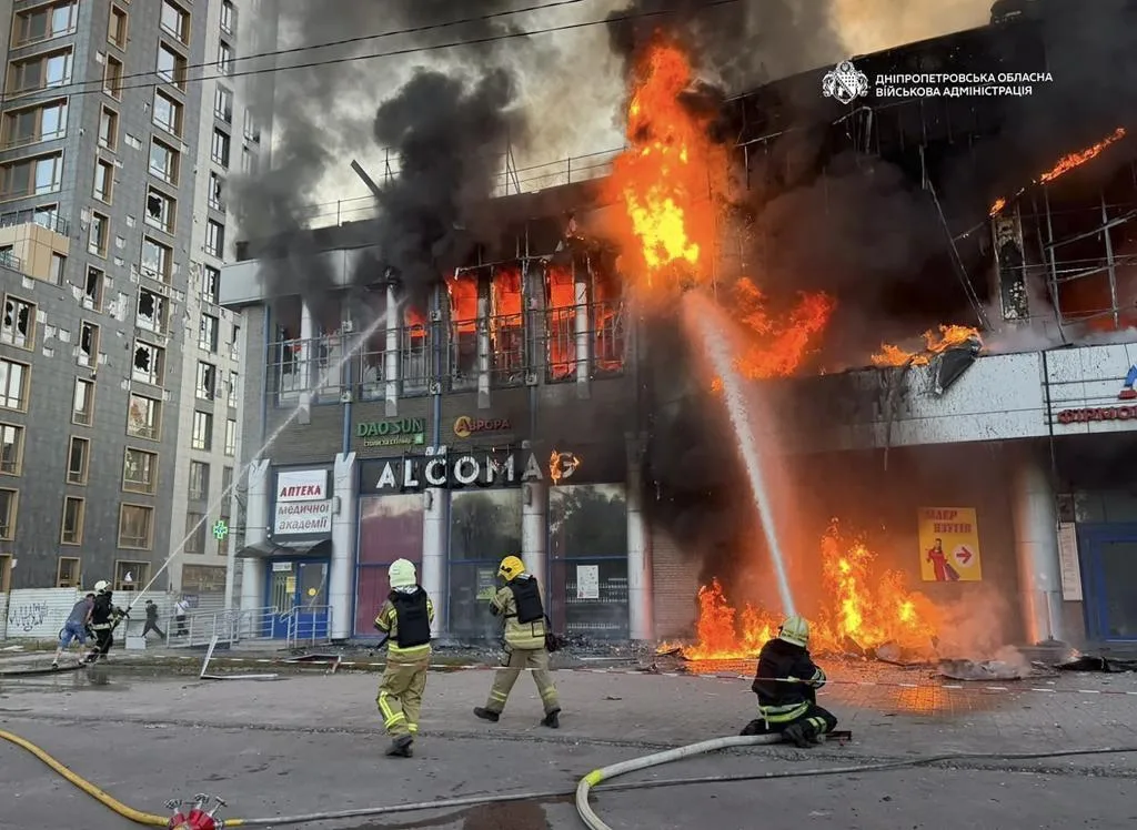 Al menos cuatro muertos, tres de ellos niños, en un ataque ruso a Kiev