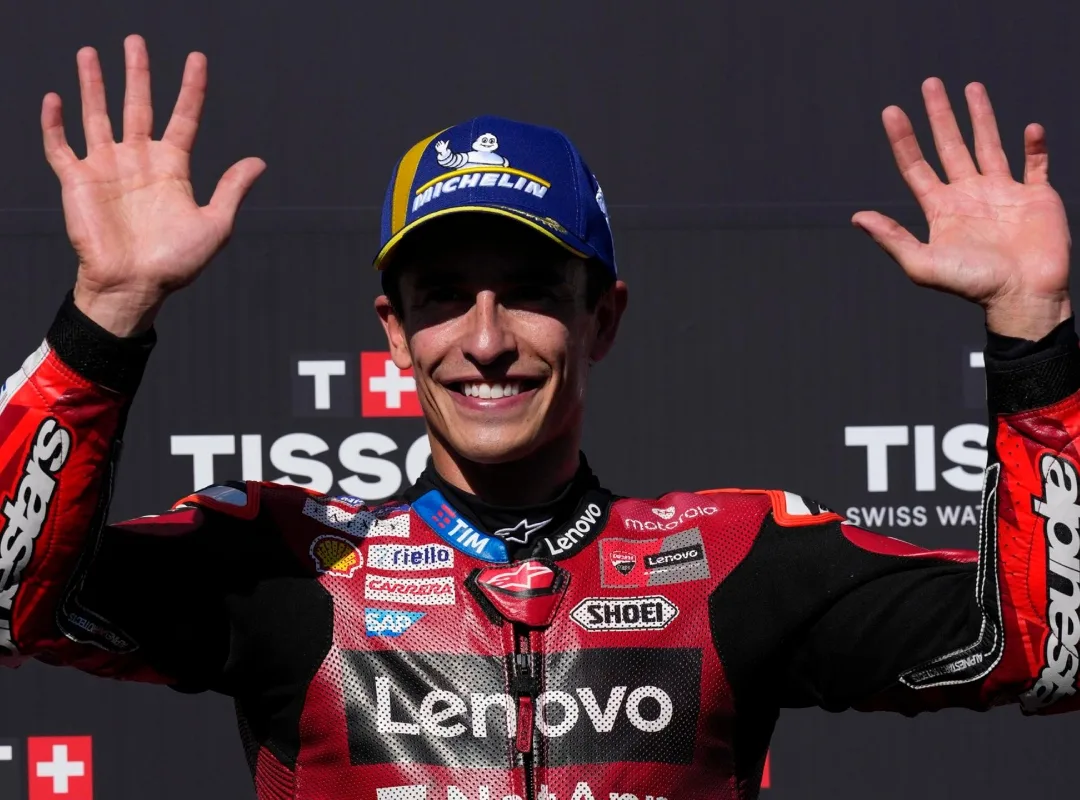 Marc Márquez sentencia su sexta victoria esprint en la primera curva