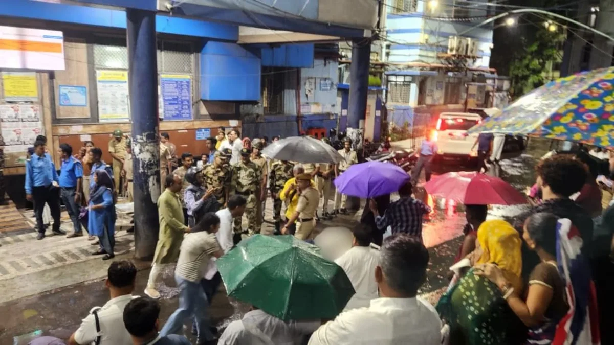 Kolkata Durga Puja Stampede Updates: PM Announces Rs 2 Lakh Compensation For Families Of Dead