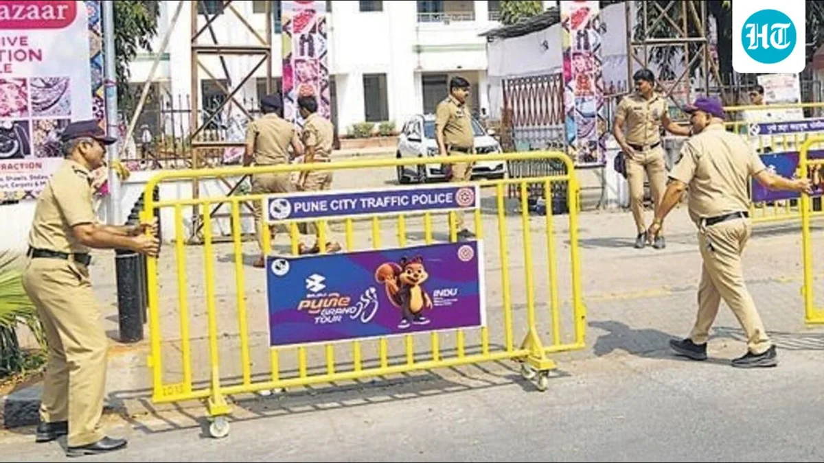 Maharashtra: Sangli poster row turns violent, 7 injured; shops, vehicles damaged