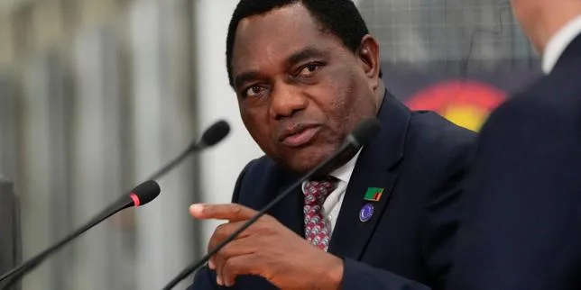En Zambie, le président sortant, Hakainde Hichilema, réélu, son principal adversaire conteste le résultat