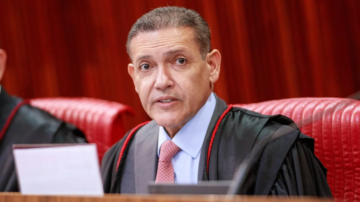 “Turma do KN”: PF vê indícios de tráfico de influência junto a Nunes Marques em contrato de R$ 427 mi com Vorcaro