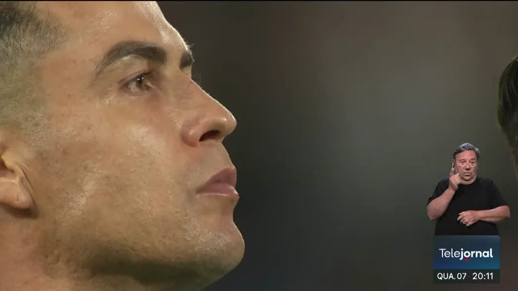 Amigo garante. Jesus ameaçado de despedimento se não pedisse desculpa a Ronaldo