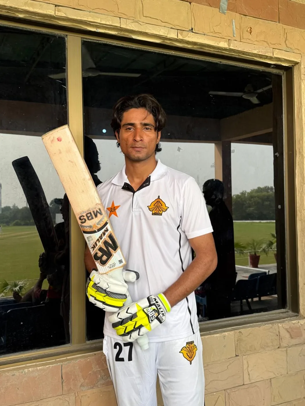 Muhammad Shahzad smashes fastest first-class hundred by a Pakistani batter
