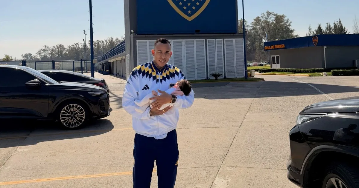 El tierno mensaje de Villa junto a su hija en Boca Predio