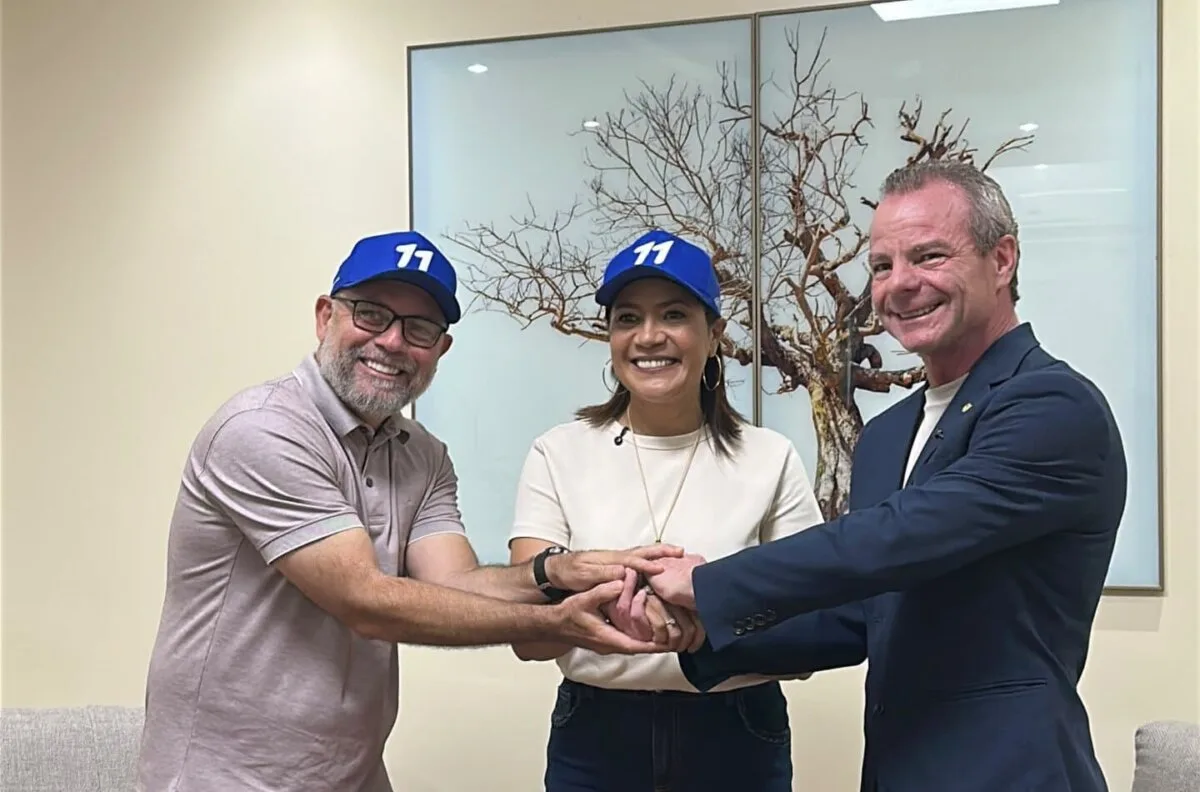 Ao lado de Alysson, Pedro Longo reforça apoio a Mailza e pede votos no 2º turno