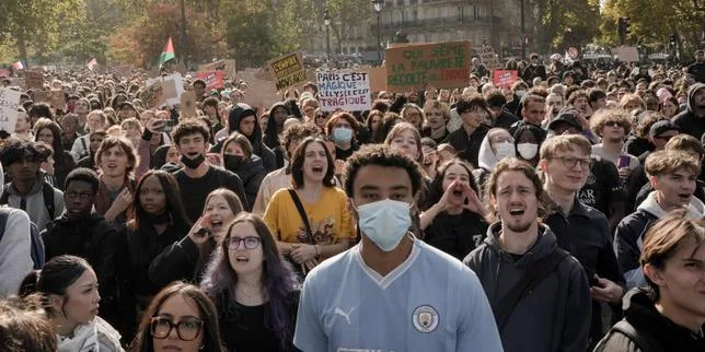 EN DIRECT, mobilisation lycéenne : le ministre de l’éducation, Edouard Geffray, annonce l’arrivée de 3 000 professeurs remplaçants « entre demain et mardi »