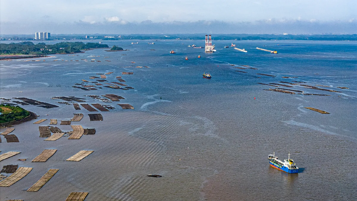 Pinglu Canal: Engineering a new waterway to the sea