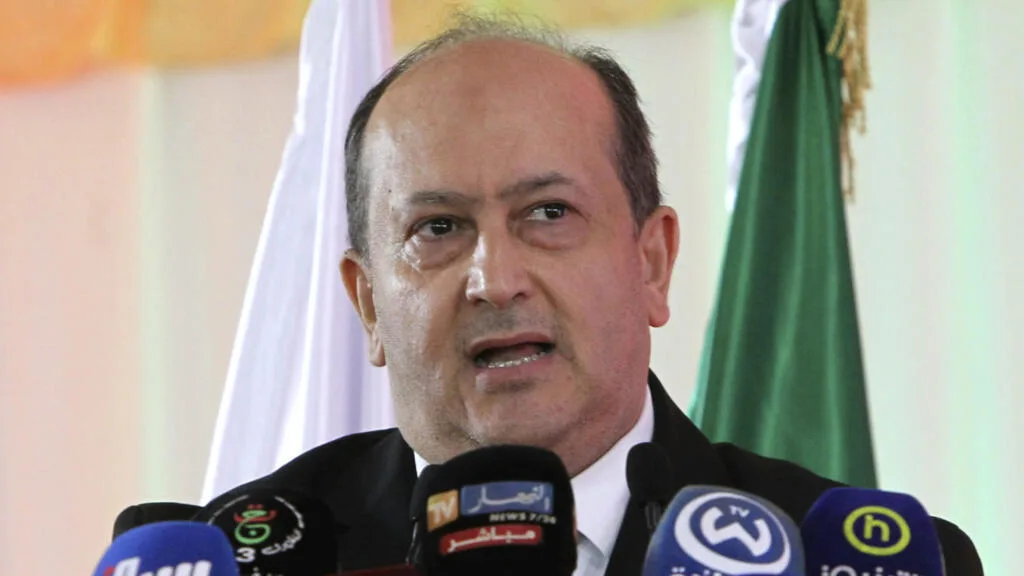 Algérie: le Premier ministre se rend en visite officielle à Bamako