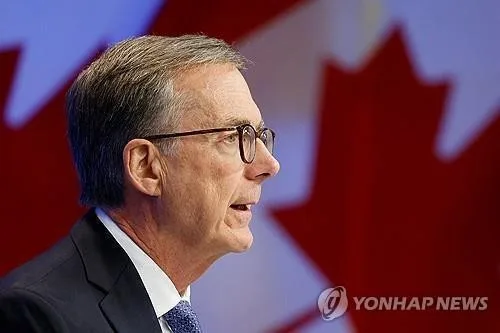 캐나다, 대미 관세전쟁 속 기준금리 7회 연속 2.25%로 동결