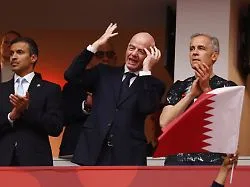 Milliardensumme an Mitglieder: Auszahlung von "Geldberg": UEFA erhöht massiv den Druck auf Infantino