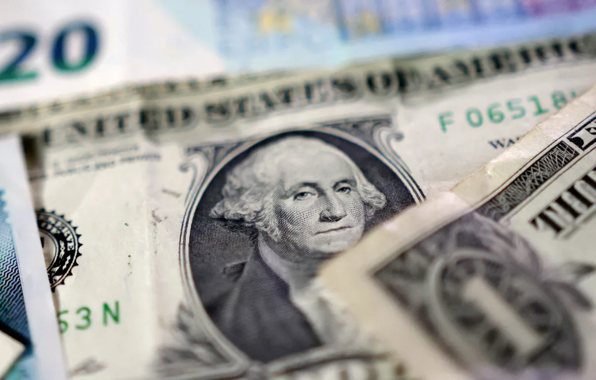 El dólar mayorista subió por segundo día y se acercó a los 1.500 pesos