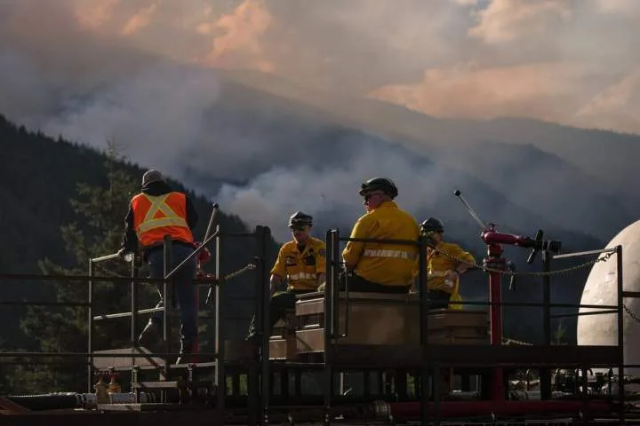 Highway 1 through Fraser Canyon open after wildfire closed it for 7 weeks