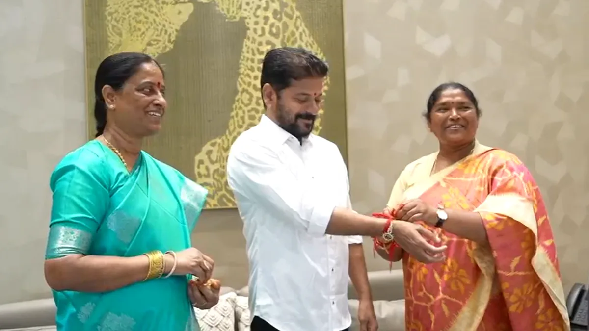 Konda Surekha ties rakhi to Revanth Reddy at residence amid disciplinary row