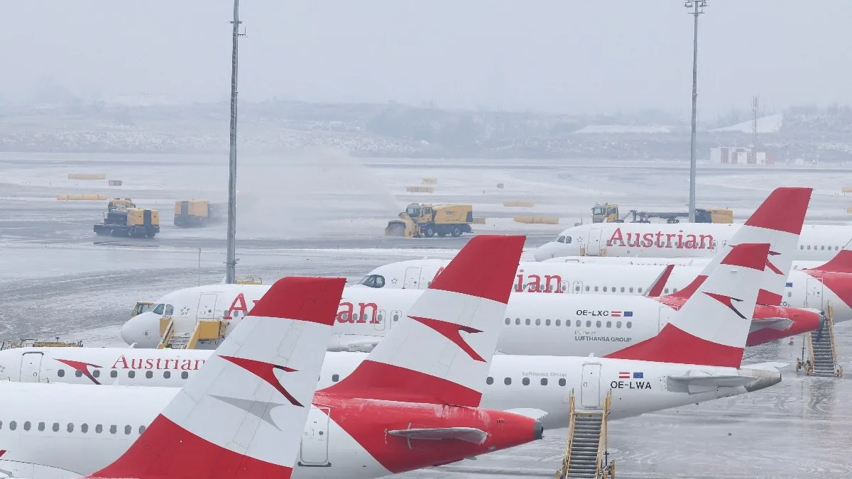 Tel Aviv-Vienna flight gets bomb threat, makes emergency landing in Bulgaria