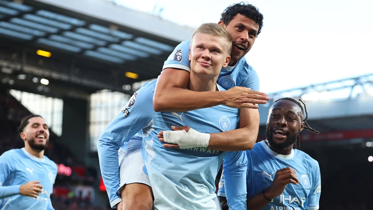 Man City issue on-field statement by beating 10-man Liverpool