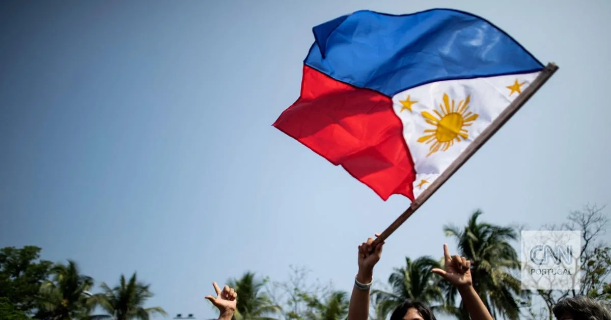 Região autónoma filipina vai às urnas pela primeira vez após décadas de conflito e horas depois de tiroteio fazer três mortos