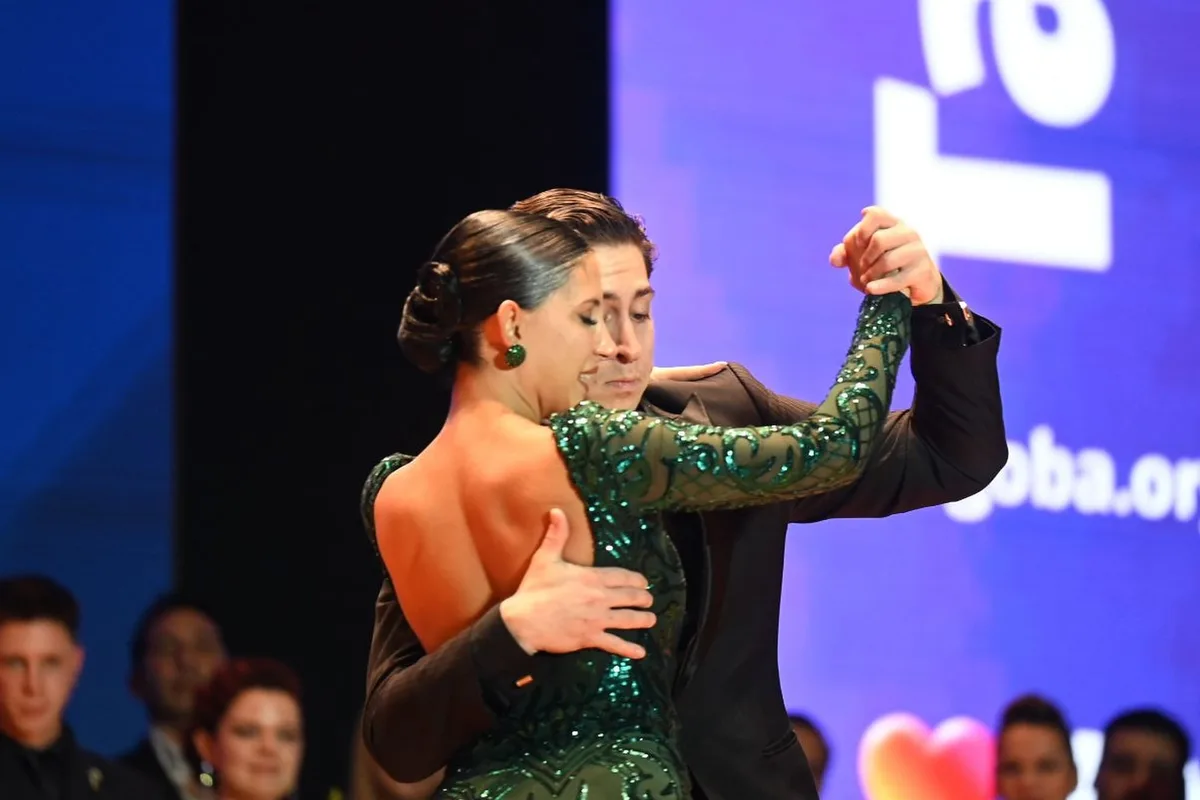 Tango “a primera vista”: una griega y un cordobés ganaron el Campeonato Mundial 2026 de la categoría pista