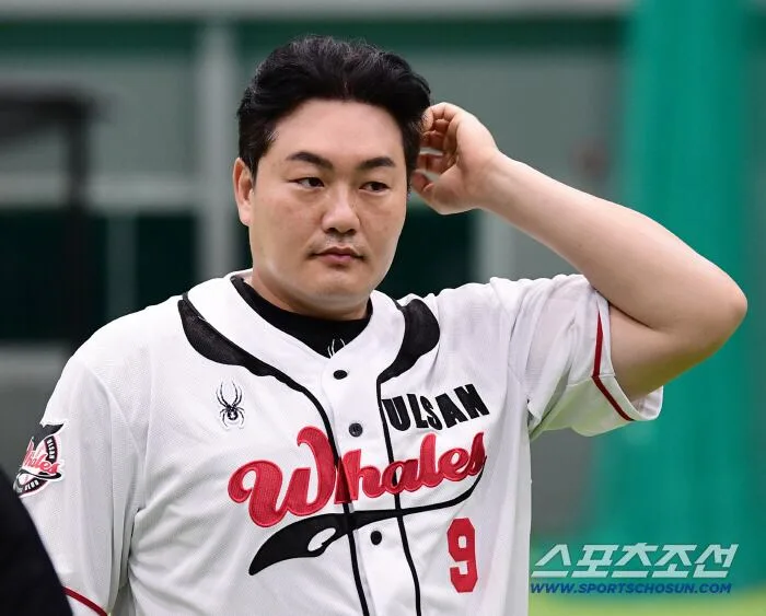 기대가 너무 컸나? 1R에 '최지만' 없었다…ML 67홈런의 가치, '거포 갈증' KT 유니폼 입었다 [잠실현장]
